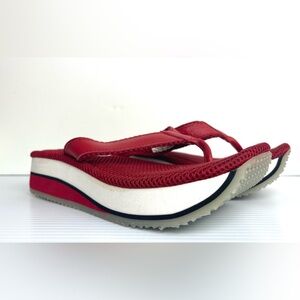 RARE Y2K Vintage Lower East Side Women's Flip Flop Platform Sandals Red Sz 8